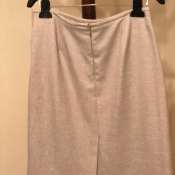 Isabella Suits - Picture 3 of 5